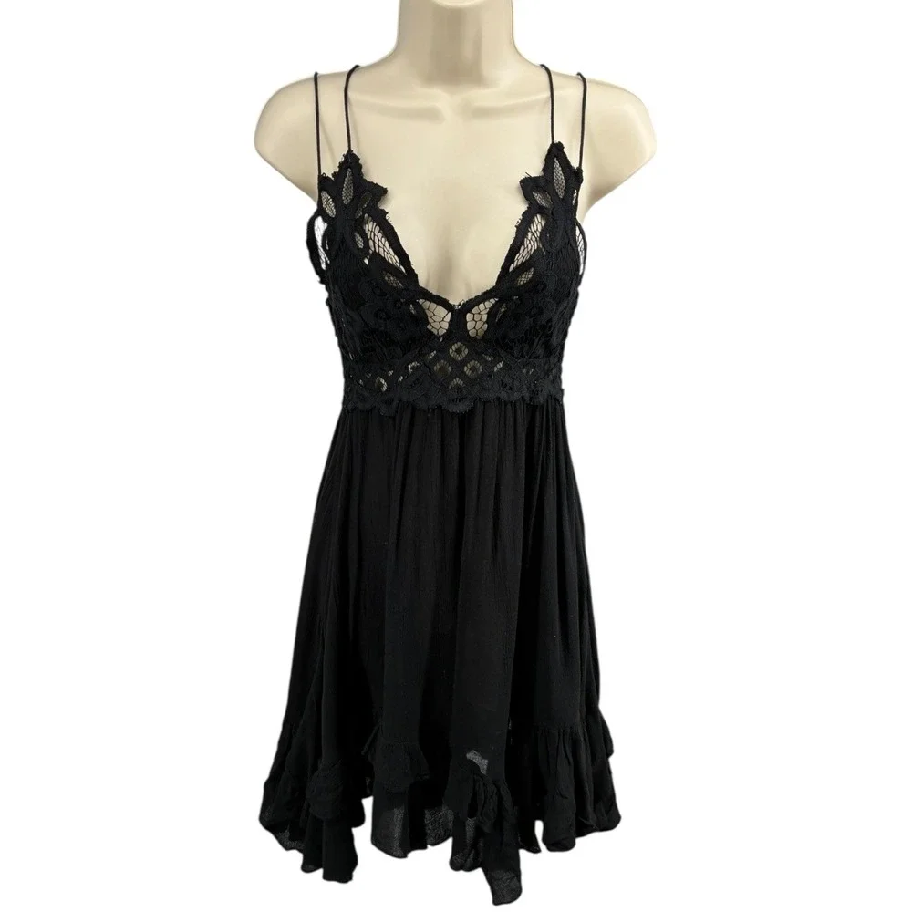 FP One Black Lace Slip Dress Boho Babydoll Mini Strappy Back Ruched XS S‎ Est'd